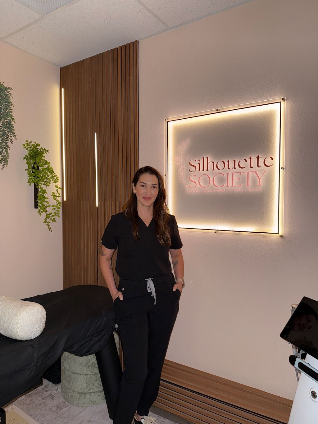 Erica Mackey in the Silhouette Society studio